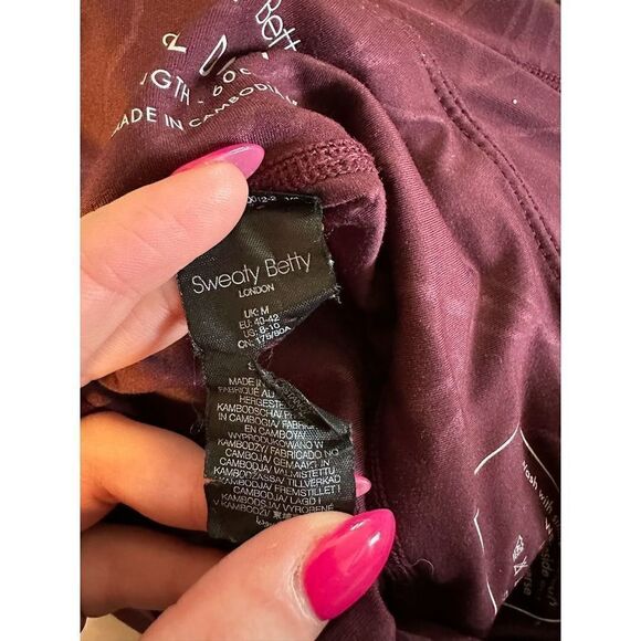 Sweaty Betty- All Day Emboss 7/8 Leggings 4 Way Stretch Leggings Maroon, Medium - Picture 9 of 13